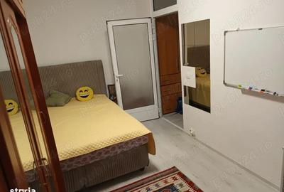 Apartament cu 3 camere decomandat în Dârste - 6