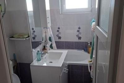 Apartament cu 3 camere în Central - 3