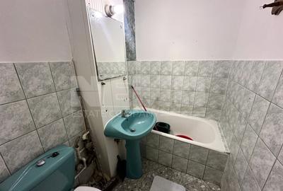 Garsonieră decomandată, mobilată în Central - 7