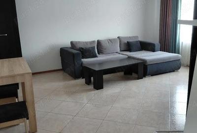 Apartament cu 3 camere decomandat în 1 Decembrie - 2
