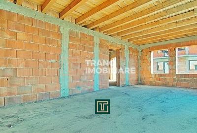 Casă cu 5 camere cu Teren 500 Mp în Aluniș - 17