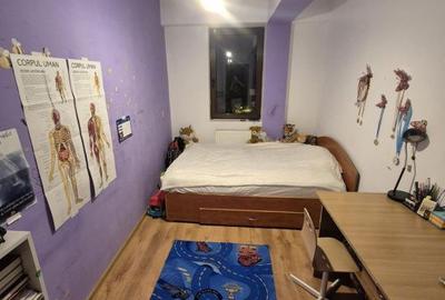 Apartament cu 3 camere decomandat în Tăuți - 3