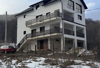 Casă cu 4 camere în Cheia - 3