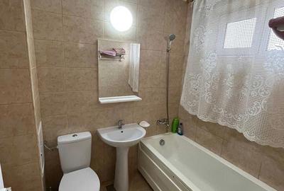 Apartament cu 2 camere semidecomandat în Abator