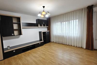 Apartament 3 camere, etaj 3, decomandat, 2 baie, Plopilor - 1