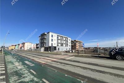 Apartament cu 3 camere decomandat în Vasile Aaron - 2