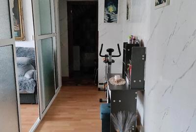 Apartament cu 2 camere decomandat în Poarta 6 - 5