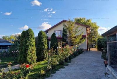 Casă cu 7 camere cu Canalizare în Cazasu - 9