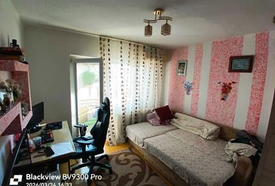 Apartament cu 2 camere decomandat în Central - 2