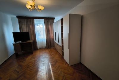 Garsonieră decomandată în Radu Negru - 1