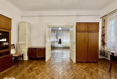 Apartament cu 3 camere în Central - 2