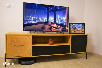 Apartament cu 3 camere decomandat în Ultracentral