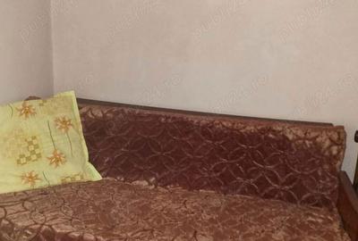 De inchiriat o camera la curte. - 4