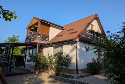 Casa Sarata cu panorama spre Bacau