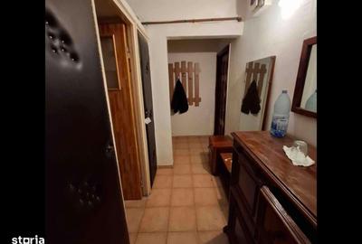 Apartament cu 3 cam sd  etajul 1/4 zona Alexandru Poștă - 1
