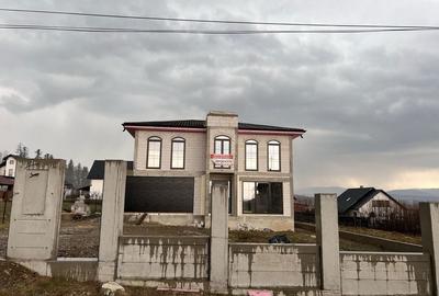 Casă cu 4 camere în Volovăț - 7