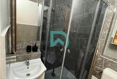 Camera Florilor, Brasov - 11