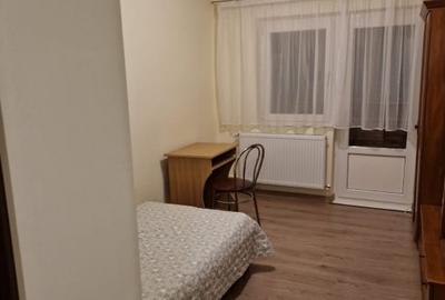 Inchiriez apartament cu 3 camere in zona Boavista - 12