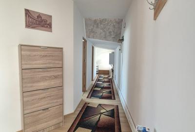 Apartament cu 4 camere decomandat în Schei - 10