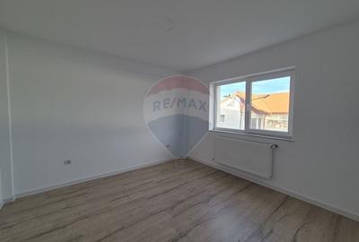 Apartament 2 camere de vanzare - 7