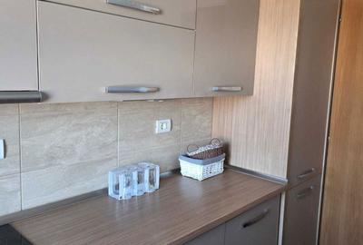 Apartament cu 2 camere decomandat în Rogerius