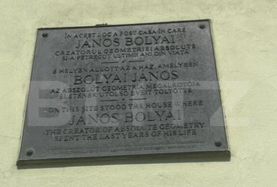 Casa cu 2 imobile, 2 camere, 140mp, Central - 8