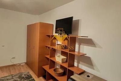 O garsoniera, balcon, Piata Marasti, MOL, PENNY, Calea Dorobantilor, - 3