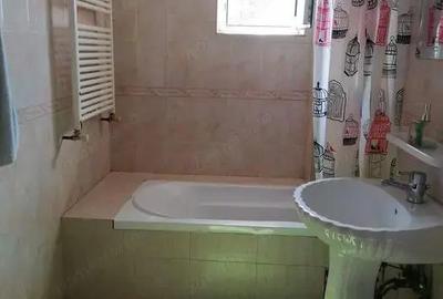 Oferim garsoniera langa Mall Vitan - 2