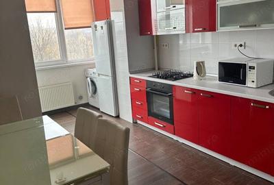 Apartament cu 2 camere decomandat în 1 Decembrie 1918