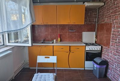 Apartament cu 2 camere semidecomandat în Tomis II - 16
