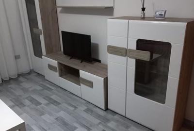 Garsonieră decomandată în Barieră - 2