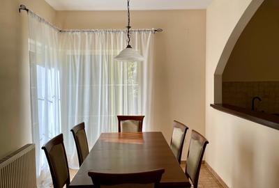 Casă în stil mediteranean, plină de lumină și farmec, cu grădină frumoasă Casă în stil mediteranean, plină de lumină și farmec, cu grădină frumoasă - 4