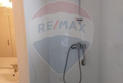 Apartament cu 3 camere decomandat în Central - 12