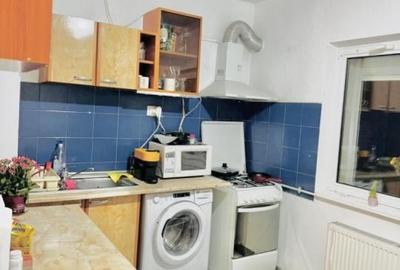 75000 euro -Garsoniera 39mp-bloc 1989 - Timpuri Noi metrou - 8