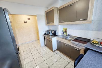 Apartament 3 camere, mobilat și parțial utilat, grad seismic 1, Nord - 6