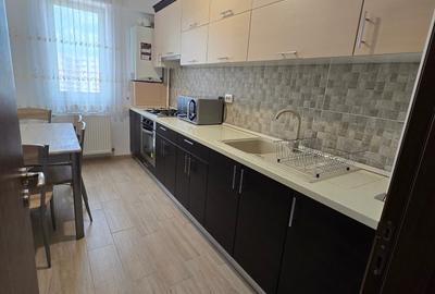 Apartament cu 2 camere decomandat în Păcii - 11