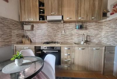 Apartament cu 3 camere decomandat în Central - 3
