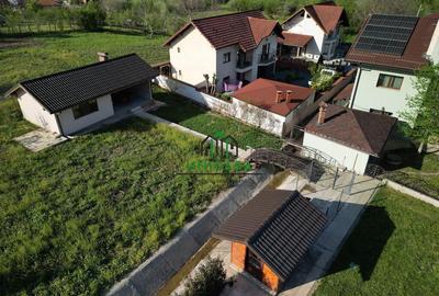 Casă cu 1 camere cu Piscina în Poenari - 2