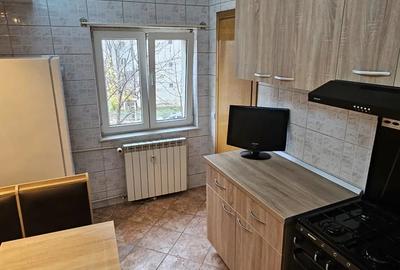 Apartament cu 3 camere decomandat în Centrul Civic - 1