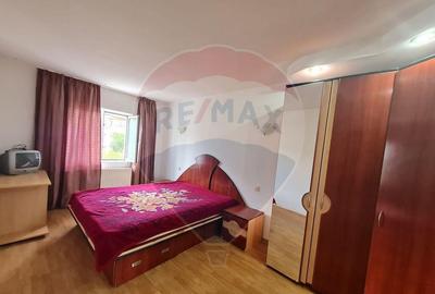 Apartament cu 4 camere decomandat în Obor - 8