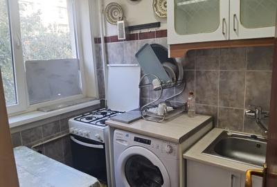 Titan, Piata Minis - 3