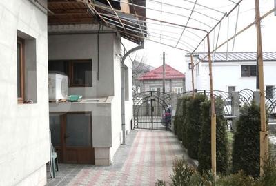 Casă cu 5 camere cu Teren 296 Mp în Micro 4 - 17