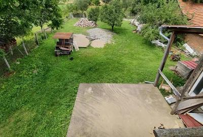 Casă cu 6 camere în Ostrov - 2