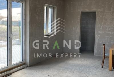 Casă individuală cu 4 camere cu Canalizare în Tureni - 3