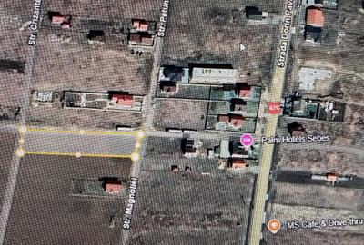 Teren de 3000 mp, în Petrești - 2