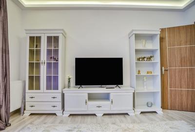 Apartament cu 3 camere decomandat, mobilat în 13 Decembrie - 9