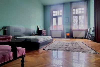 Cladire istorica, 130 mp, 4 camere-balcon si view spectaculos- Piata Romanilor - 7