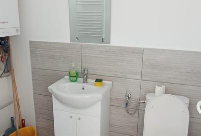 Casă cu 4 camere cu Teren 200 Mp în Gara de Nord - 15