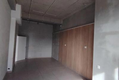 Spațiu comercial, de 120 mp, în 13 Decembrie - 6