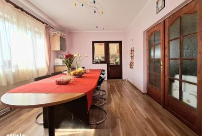 Casă cu 4 camere în Cornetu